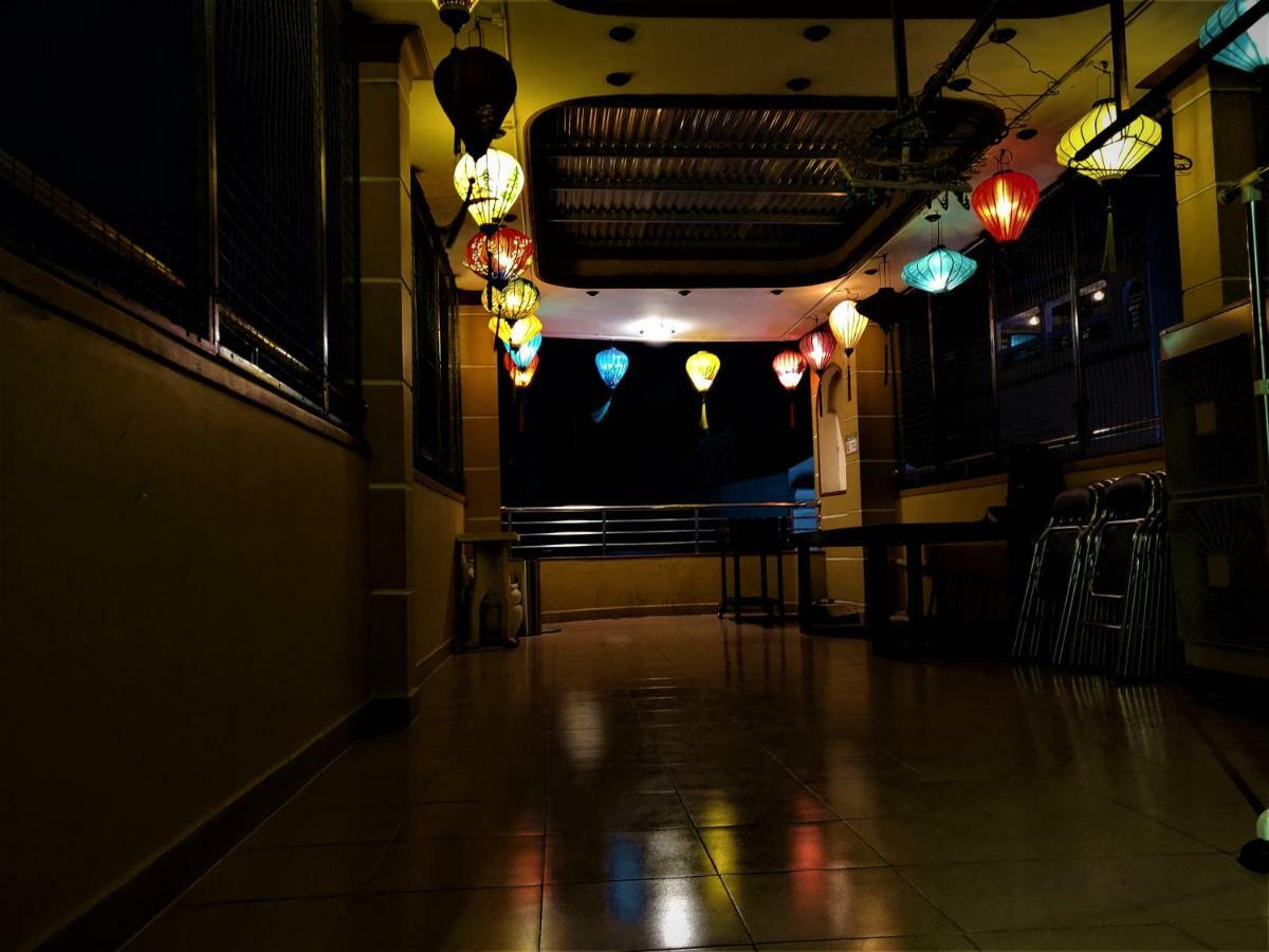 Watage Hostel Хошимин Экстерьер фото